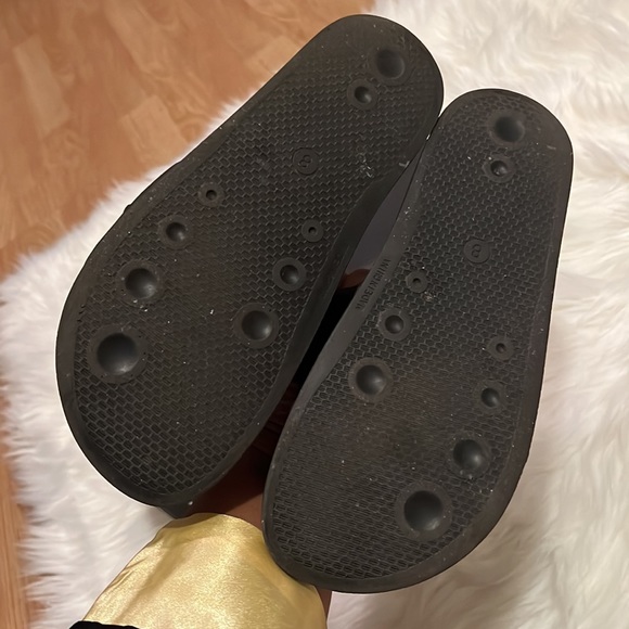 INC slides - Picture 3 of 5